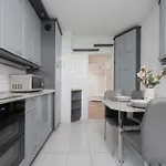 Spacious Air-conditioned With Balcony Close To Pge Narodowy By Renters Warszawa