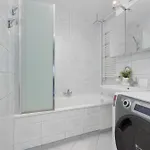 Lägenhet Spacious Air-conditioned With Balcony Close To Pge Narodowy By Renters Warszawa