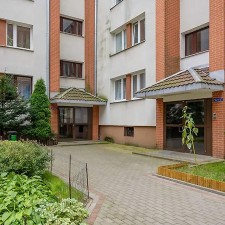شقة Spacious Air-conditioned With Balcony Close To Pge Narodowy By Renters *