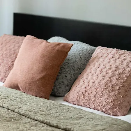 Apartmán Spacious Air-conditioned With Balcony Close To Pge Narodowy By Renters Varšava